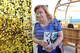 Албена - списание ЛИК - представяне