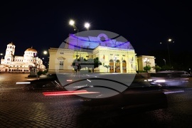 Народно събрание - фасада - осветяване