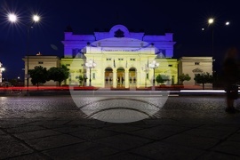 Народно събрание - фасада - осветяване