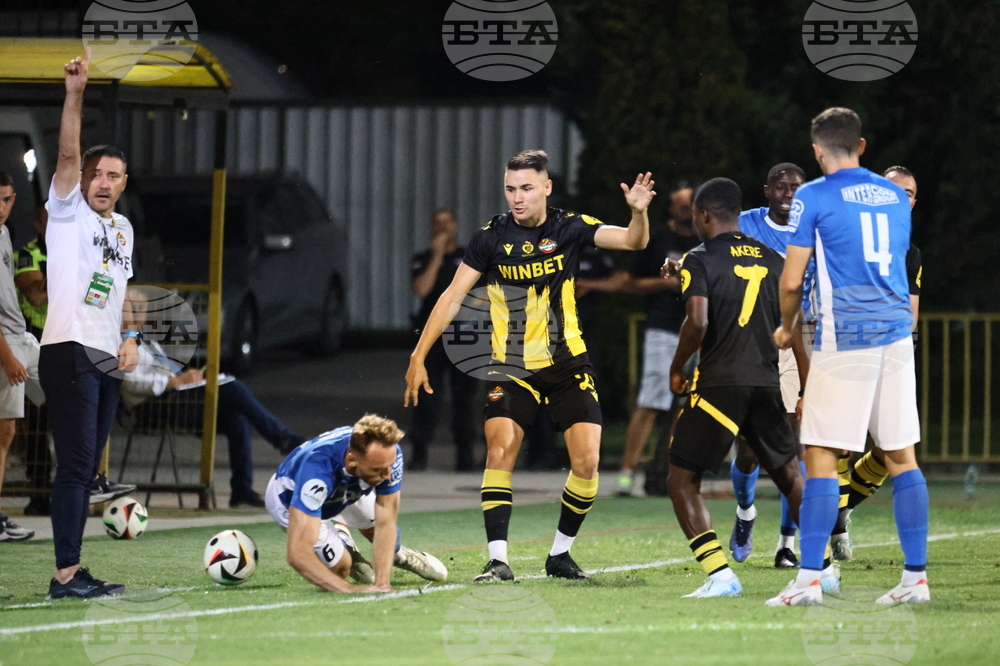 Пловдив - футбол - Ботев (Пловдив) - Спартак (Варна)