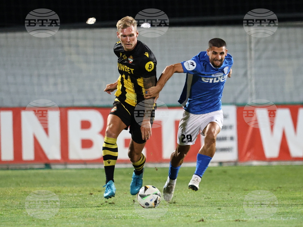 Пловдив - футбол - Ботев (Пловдив) - Спартак (Варна)