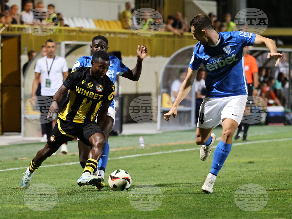 Пловдив - футбол - Ботев (Пловдив) - Спартак (Варна)