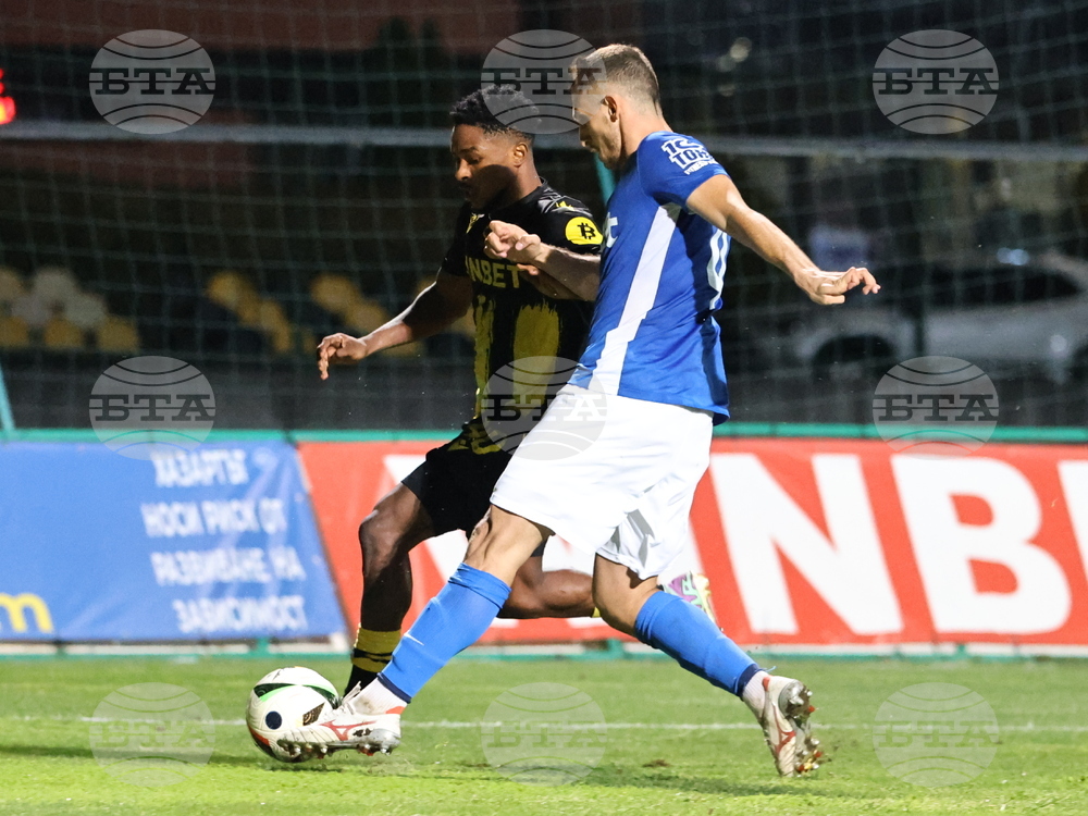 Пловдив - футбол - Ботев (Пловдив) - Спартак (Варна)