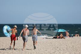 Албена - лято - туристи