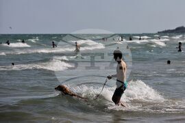 Албена - лято - туристи