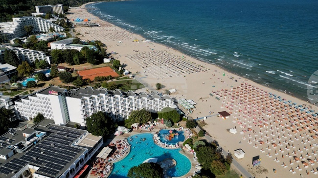 Bulgarian Hotel and Restaurant Association Warns of Potential Loss of 80,000 Tourists from Middle East
