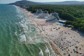 Албена - лято - туристи