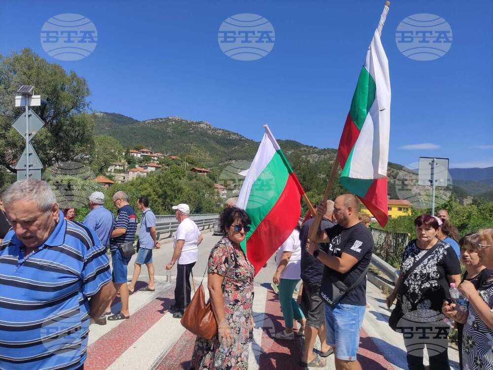 Село Павелско - протест - недостига на питейна вода