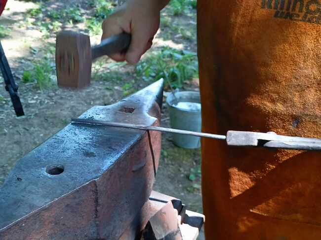 Община Плевен: Ножаро-ковашки пленер „Огън и искри“ в Плевен от 27 до 29 септември