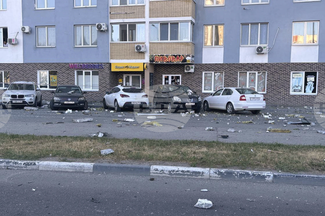 Двама души бяха убити при украинска атака с дронове в Саратов, съобщиха местните власти