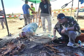 Тополовград - разкопки - златни съкровища