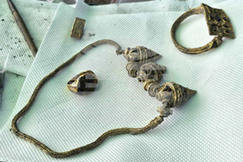 Тополовград - разкопки - златни съкровища