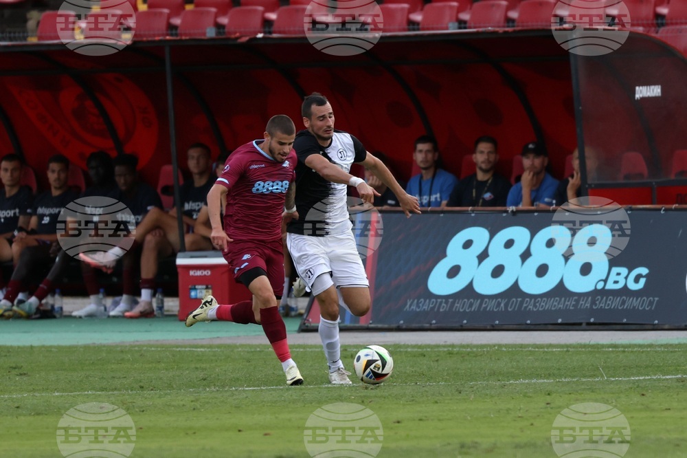 Футбол - „Септември“ - „Локомотив“