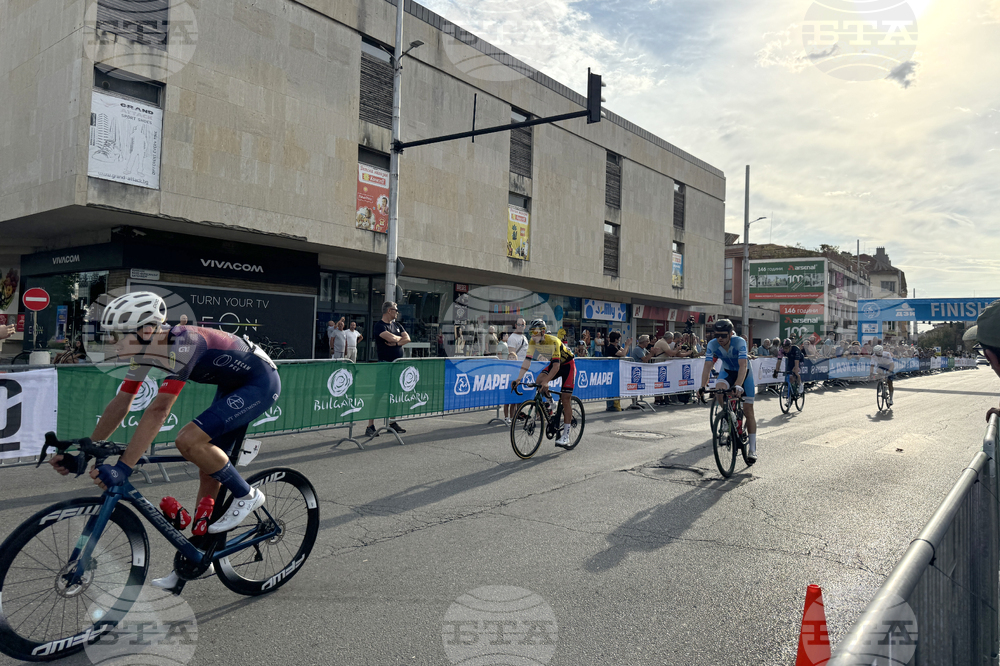 Казанлък - втори етап на колоездачната обиколка на България - награждаване