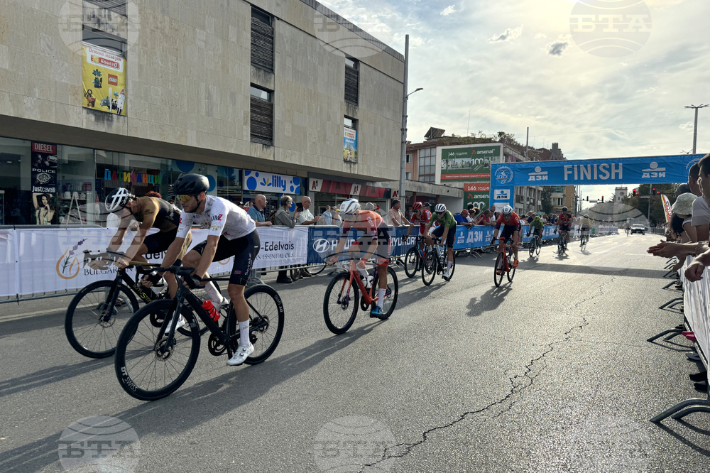 Временна организация на движението се въвежда в Казанлък за преминаването на международната колоездачна обиколка