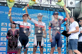 Казанлък - втори етап на колоездачната обиколка на България - награждаване