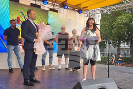 Червен бряг - Карлос Насар - почетен гражданин