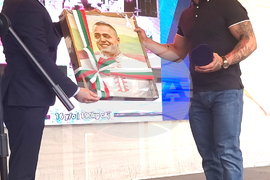 Червен бряг - Карлос Насар - почетен гражданин