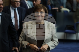 Парламент - служебен кабинет - клетва