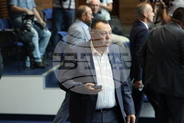 Парламент - служебен кабинет - клетва