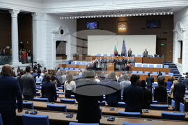 Парламент - служебен кабинет - клетва