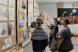 Изложба - галерия „Академия“