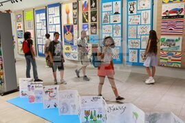 Изложба - галерия „Академия“