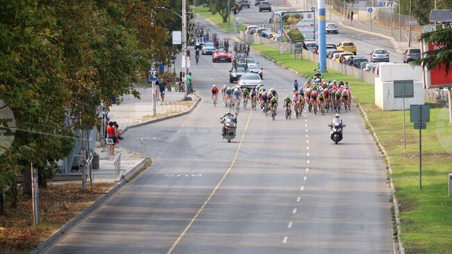 Мостът в Бургас ще бъде осветен в розово за предстоящата колоездачна обиколка на Италия