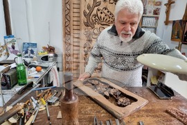 Ловеч - Димитър Колев - дърворезбар