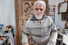 Ловеч - Димитър Колев - дърворезбар