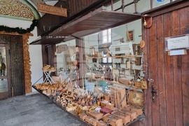 Ловеч - Димитър Колев - дърворезбар