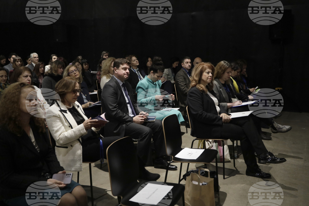 „Форум за политики и действия в борбата с насилието над жени” - откриване