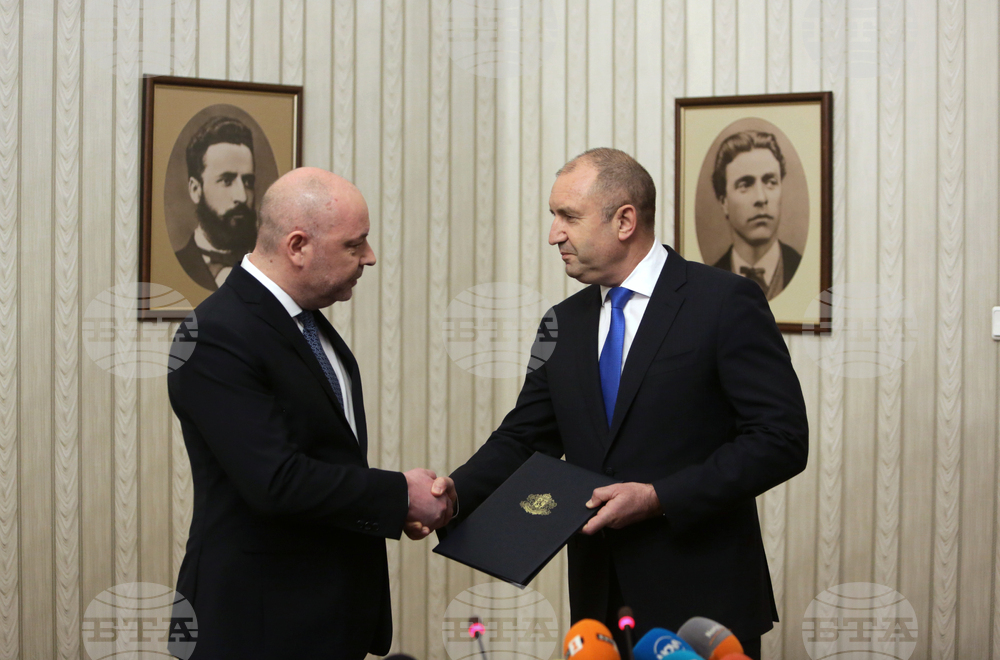 Румен Радев - Николай Габровски - мандат