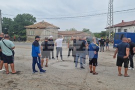 Село Ясеновец - безводие - протест