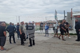 Село Ясеновец - безводие - протест