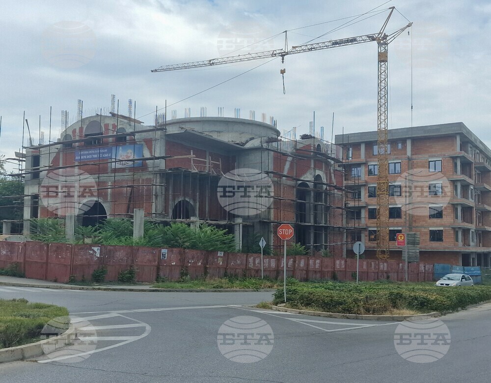 Industrial Production Up 0.6%, Construction Down 0.1% in July 2024, M/M