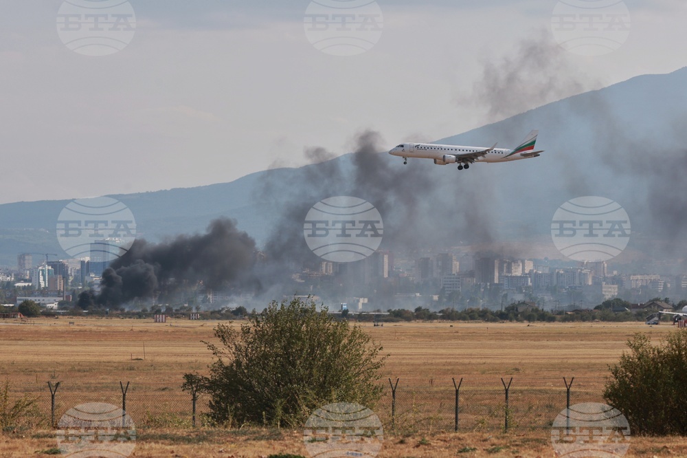 Квартал „Христо Ботев“ - София - пожар - изглед - самолет