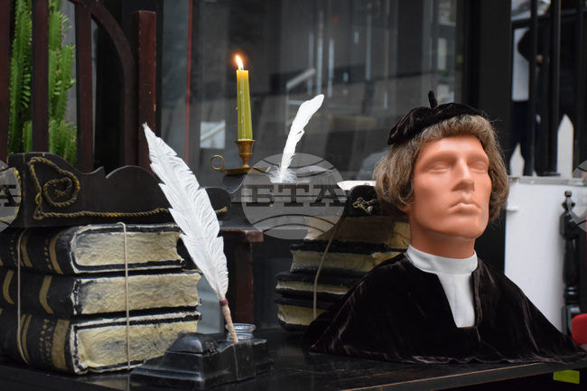 Благоевград - Окръжен съд - „800 години Магна Харта“ - изложба