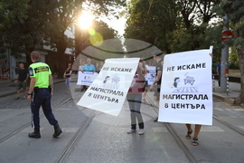 Протестно шествие - "Да спасим дърветата на „Опълченска“