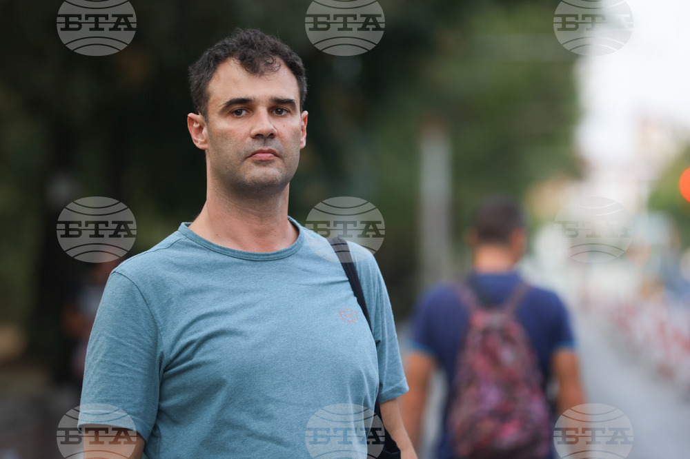 Протестно шествие - "Да спасим дърветата на „Опълченска“