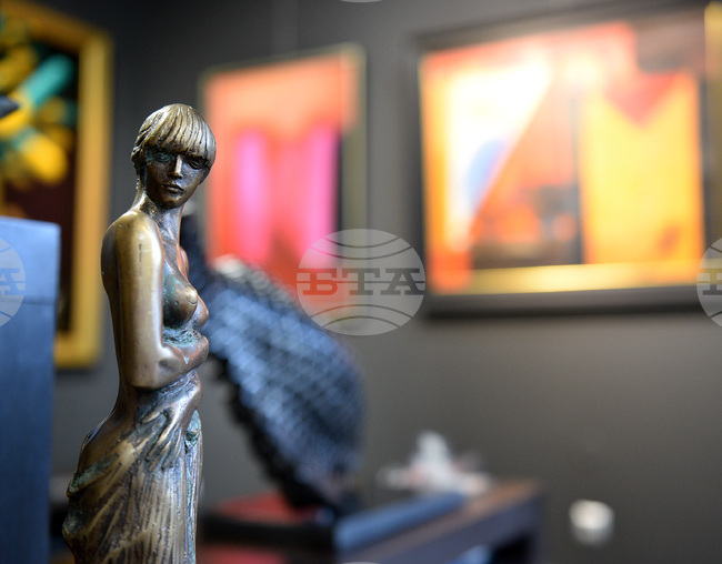 Варна - Арт Галерия "Le Papillon" - изложба