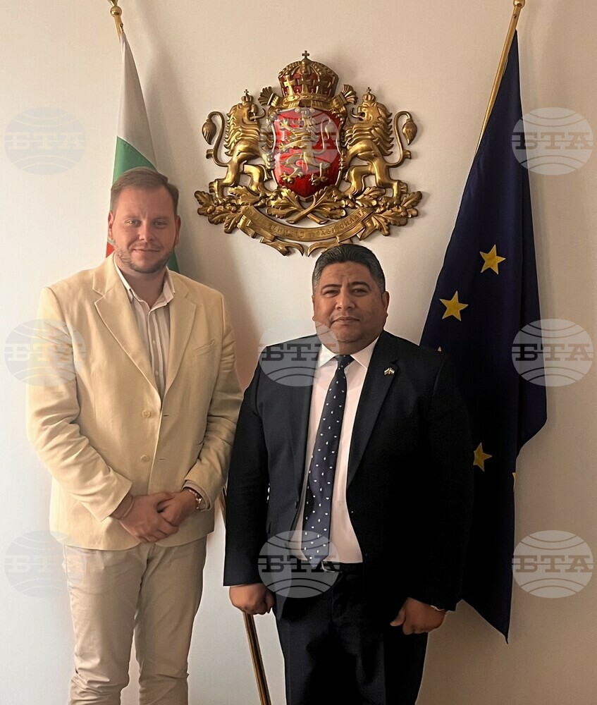Deputy Sports Minister Meets Iraqi Charge d'Affaires