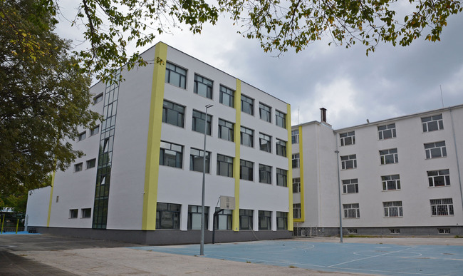 Община Варна: Над 400 ученици ще ползват новите класни стаи в VII СУ „Найден Геров“ 