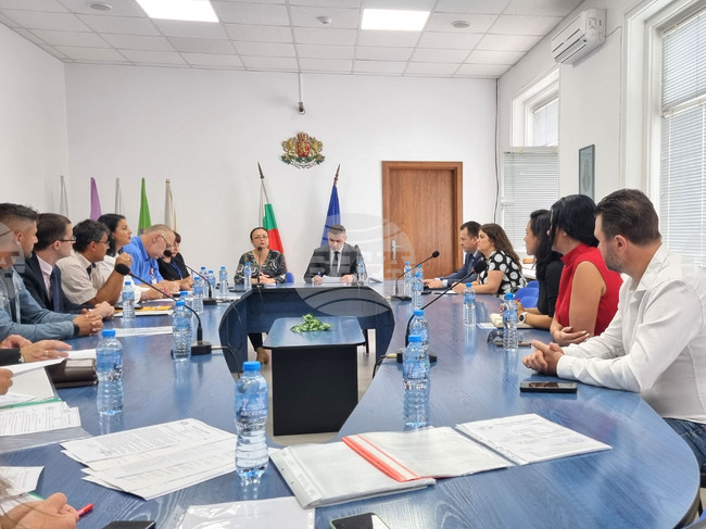 Търговище - районна избирателна комисия - консултации