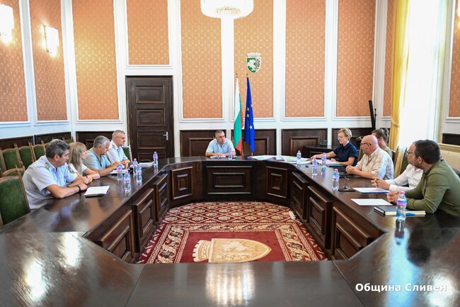 Община Сливен: Обсъдиха предпроектното проучване за новата пожарна в Сливен 