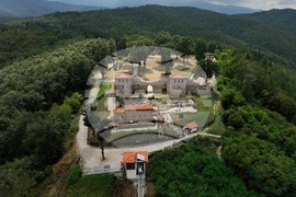 Село Белчин - музеен комплекс „Цари Мали град“