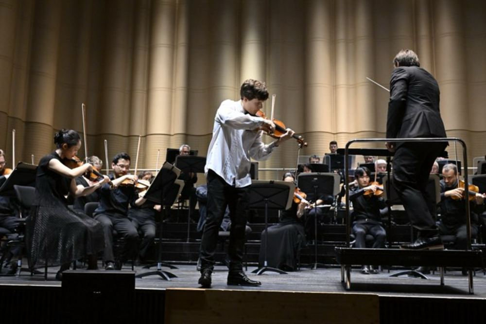 Bulgarian Viktor Vasilev Places Second in Prestigeous Junior International Violin Competition in Switzerland
