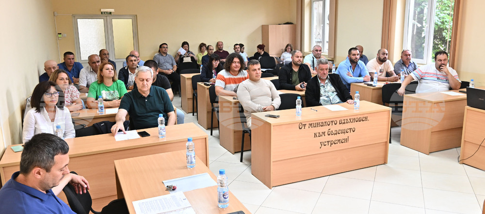 Исперих - сесия на Общински съвет