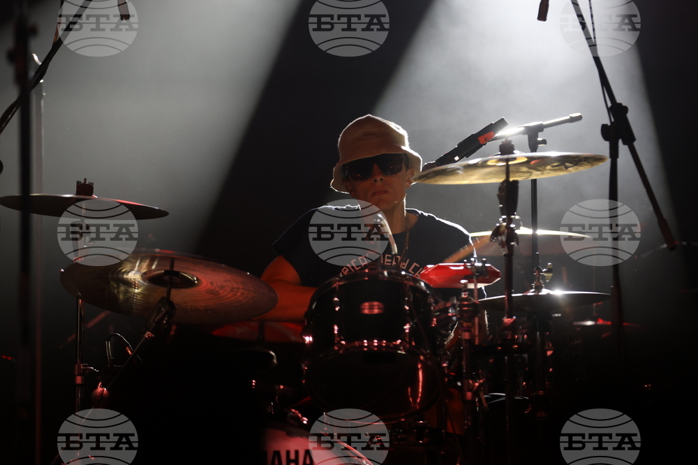 Група „Deadletter“ - концерт