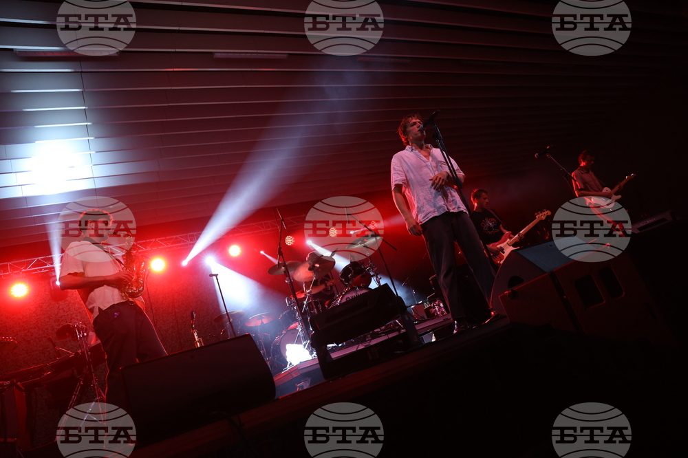 Група „Deadletter“ - концерт